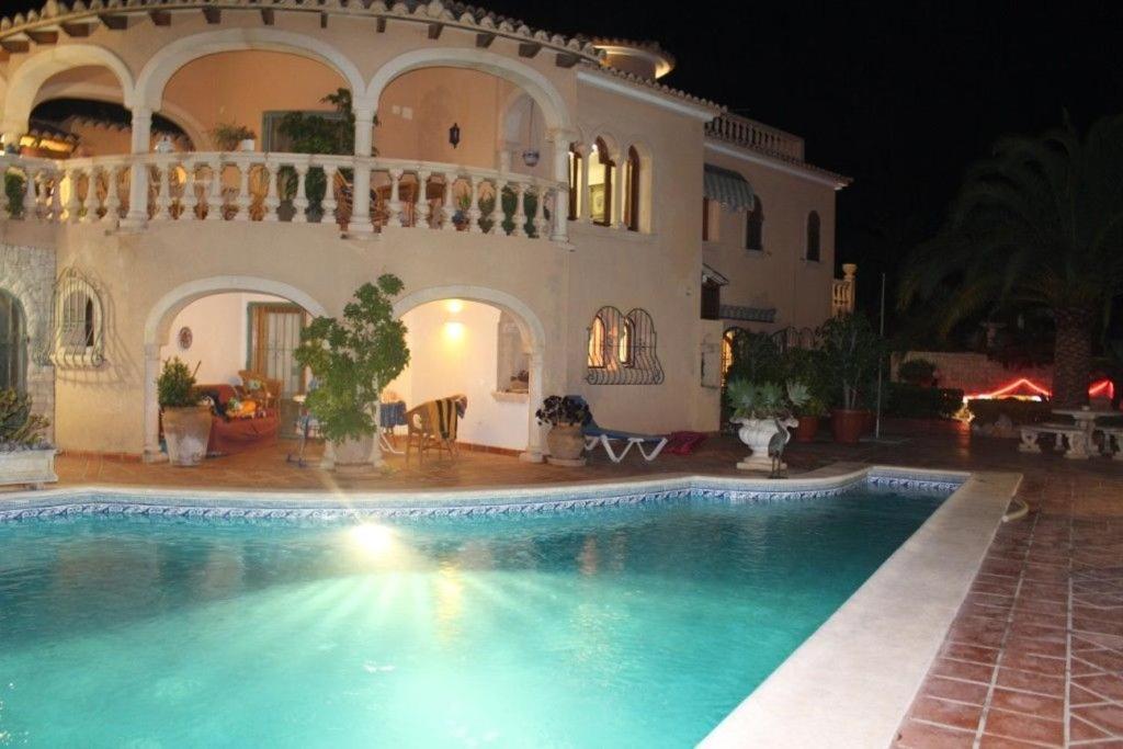 Villa Prestige 贝尼萨 外观 照片